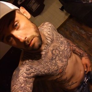 Meet your Posher, Jonathan